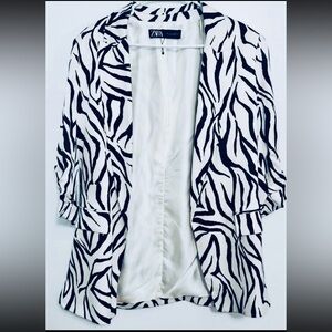 ZARA WOMAN ZEBRA BLAZER WITH ROLLED-UP SLEEVES ECRU BLACK Large
